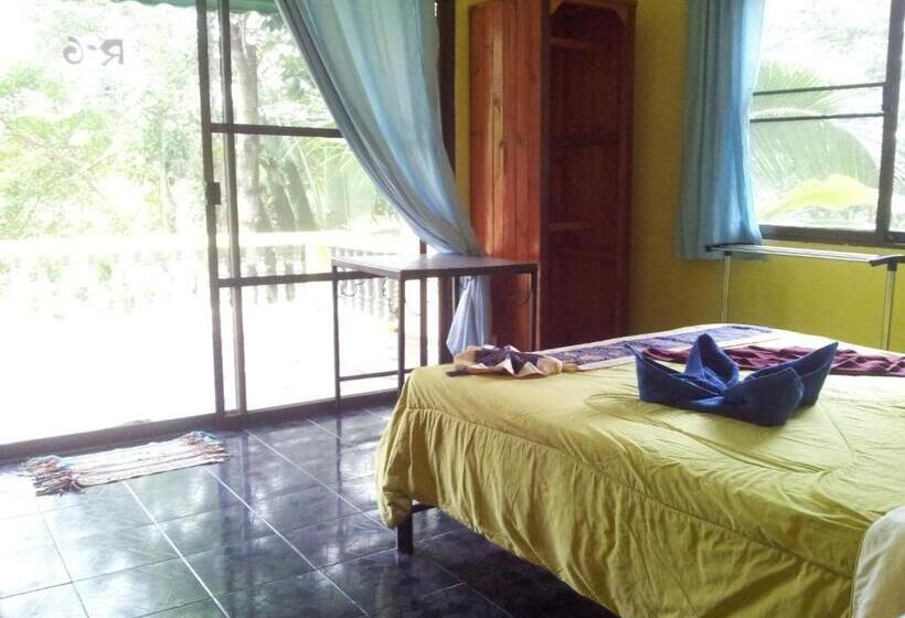 Номер Deluxe, Island Lodge