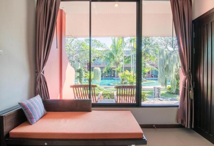 Standard-huone Allasnäkymä, Mai Morn Resort Sha Plus