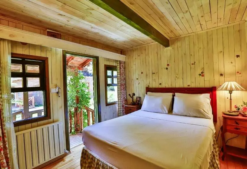 Standard-bungalow Puutarhanäkymä, Tranquilla River Lodge Adults Only