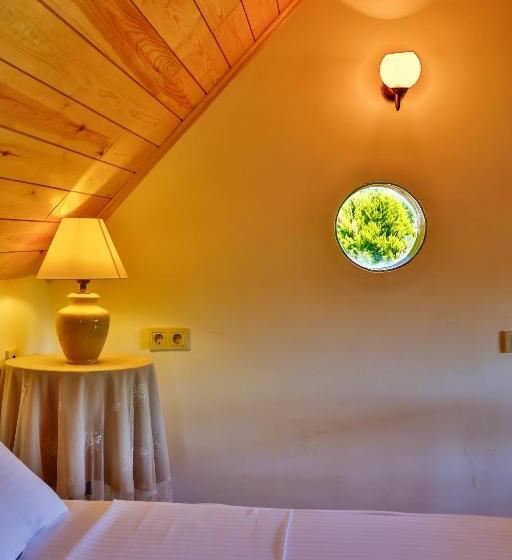 スーペリアーバンガロー, Tranquilla River Lodge   Adults Only