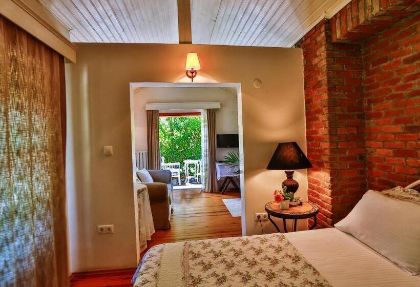 デラックスバンガロー, Tranquilla River Lodge   Adults Only