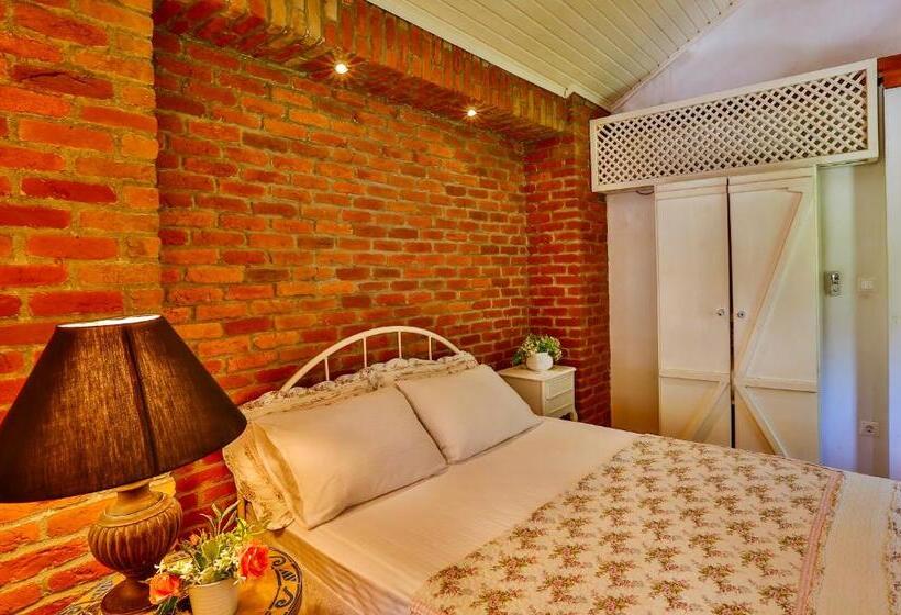 デラックスバンガロー, Tranquilla River Lodge   Adults Only