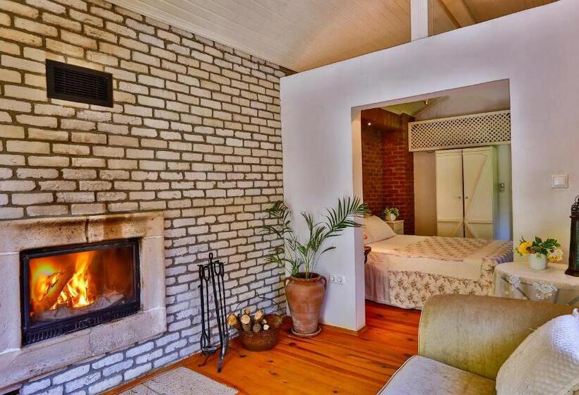 デラックスバンガロー, Tranquilla River Lodge   Adults Only