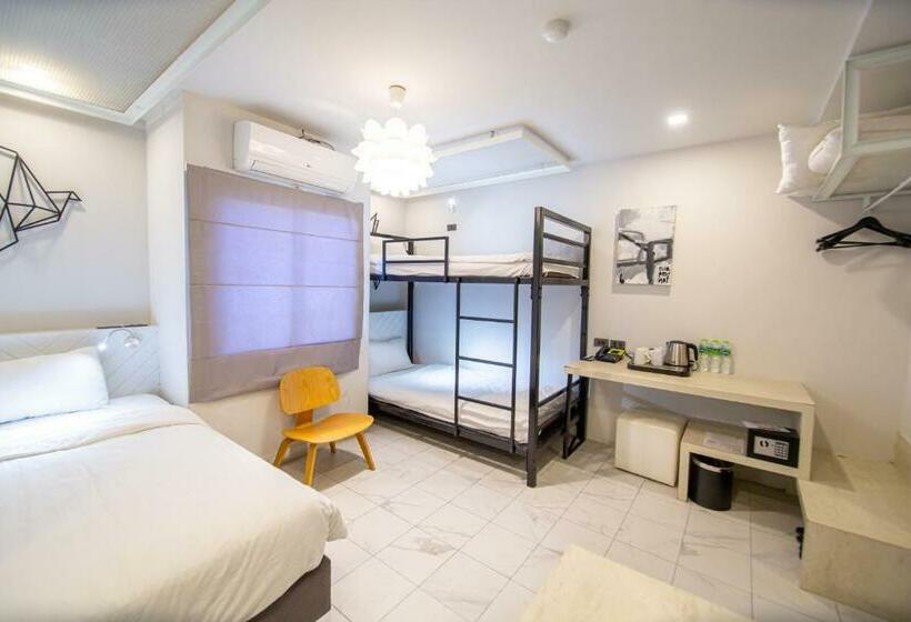 标准三人间, We Terminal