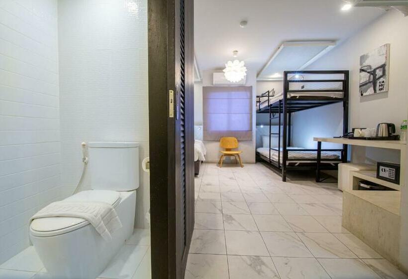 标准三人间, We Terminal