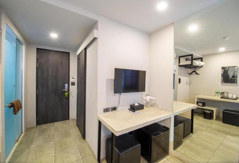 标准间, We Terminal