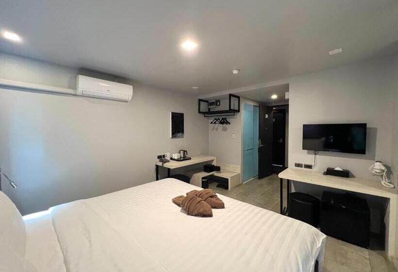 标准间, We Terminal