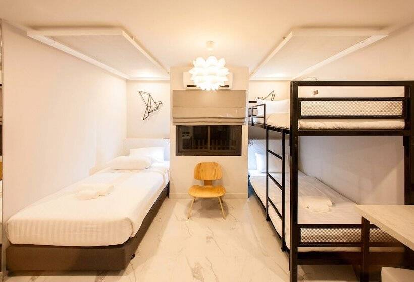 标准三人间, We Terminal