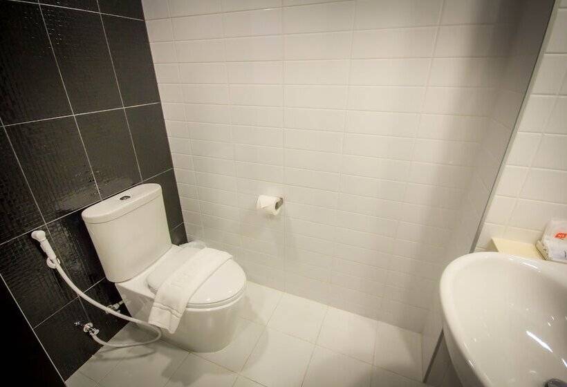 标准三人间, We Terminal