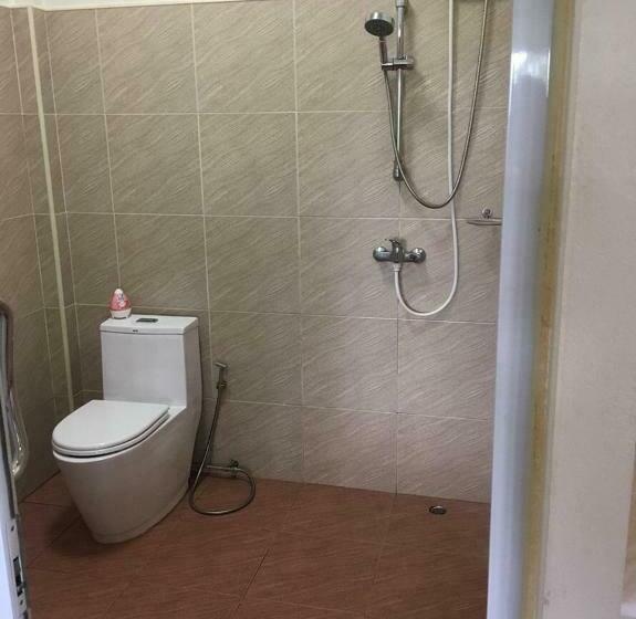 家庭间, Khao Sok Hill Top Resort