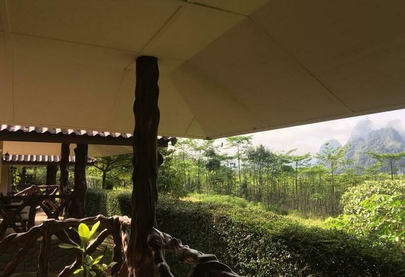 家庭间, Khao Sok Hill Top Resort