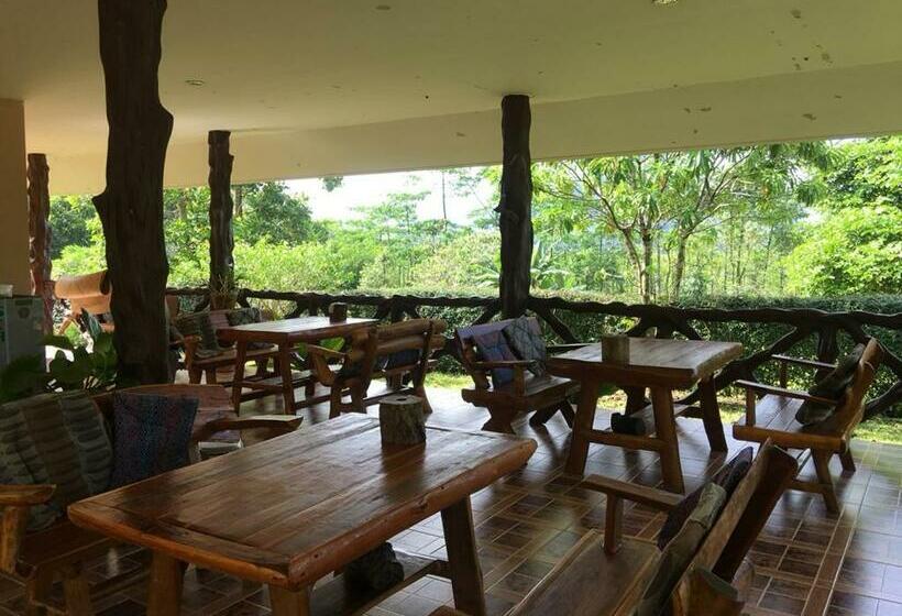 غرفة عائلية, Khao Sok Hill Top Resort