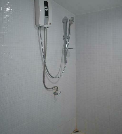 اتاق خانوادگی, Mangoes Pattaya