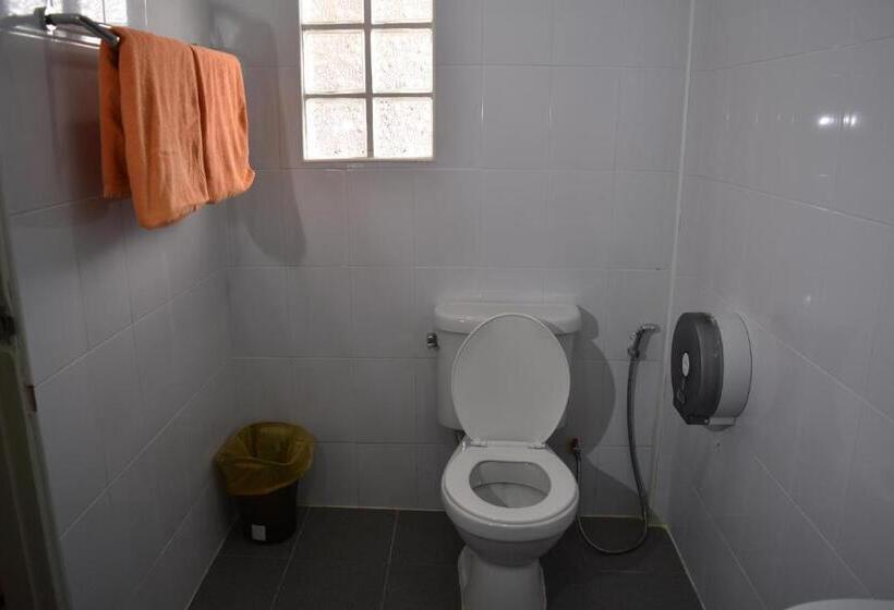 اتاق سوپریور خانوادگی, Mangoes Pattaya