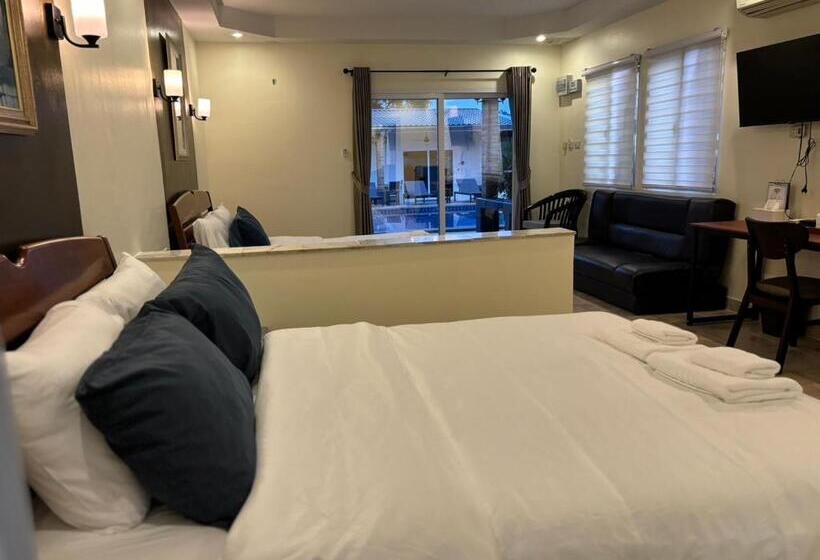 اتاق خانوادگی, Mangoes Pattaya