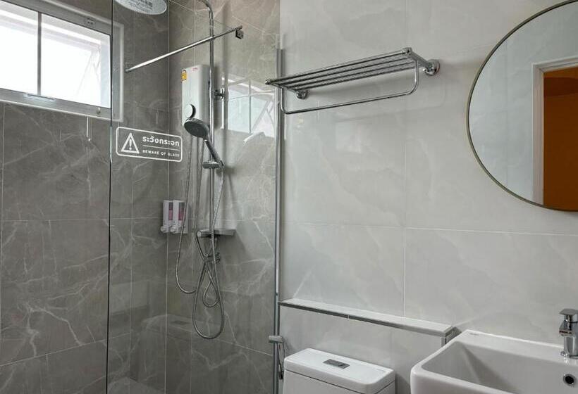 سوییت جونیور, Mangoes Pattaya