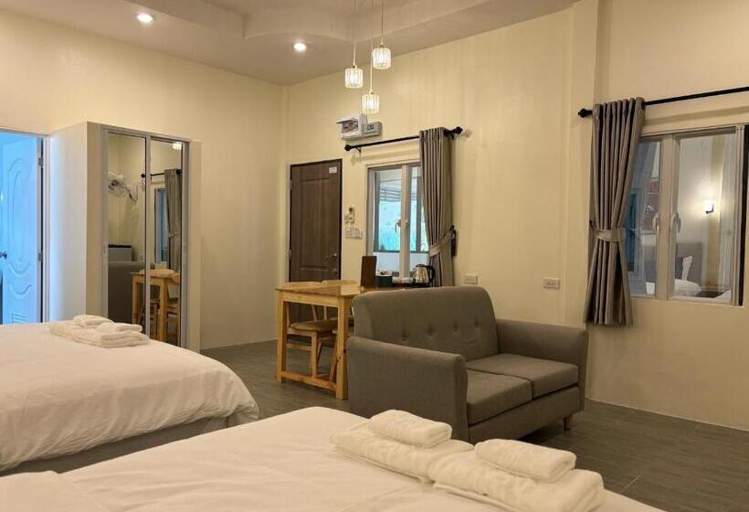 سوییت جونیور, Mangoes Pattaya