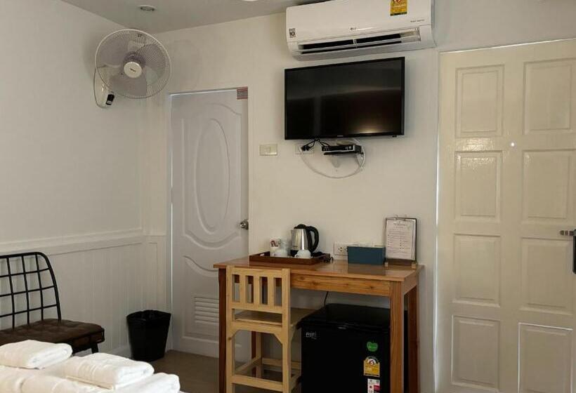 اتاق استاندارد, Mangoes Pattaya