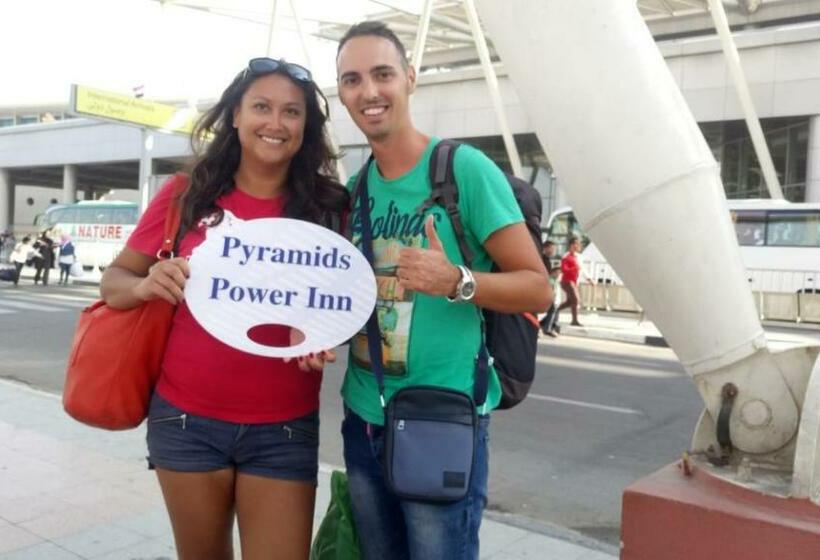 سوییت خانوادگی, Pyramids Power Inn