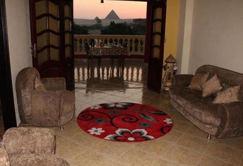 اتاق لوکس, Pyramids Power Inn