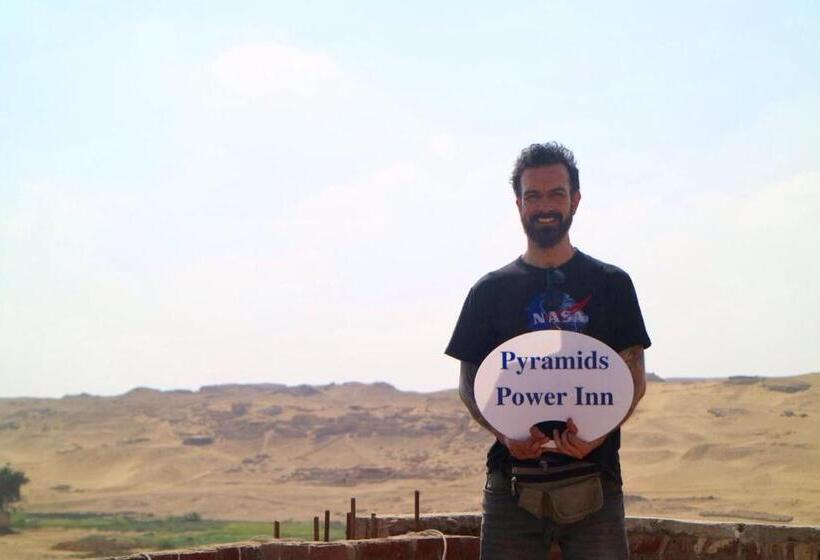 اتاق لوکس, Pyramids Power Inn