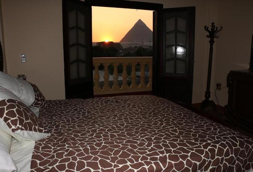 اتاق لوکس, Pyramids Power Inn