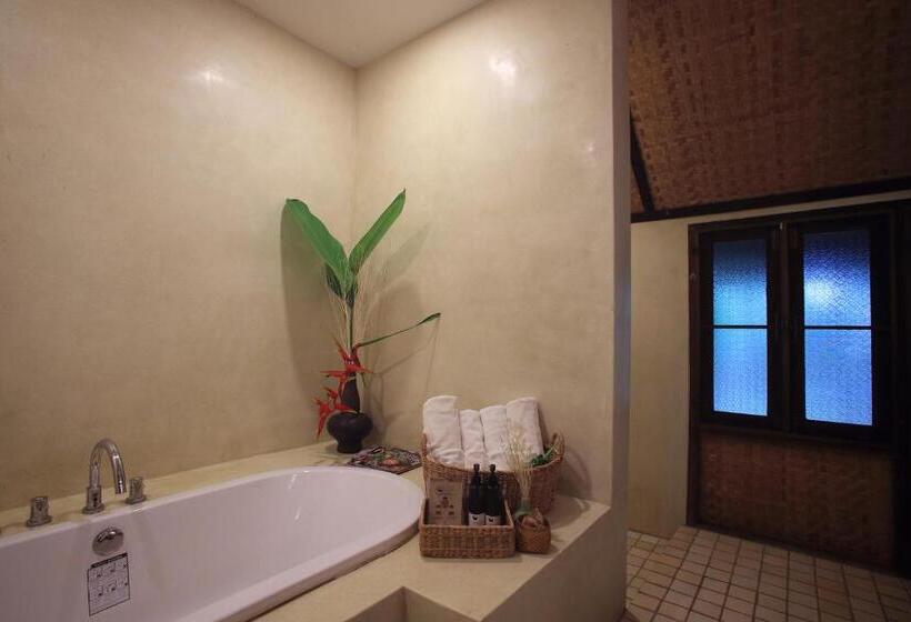 ２ベッドルームハウス, Azalea Village