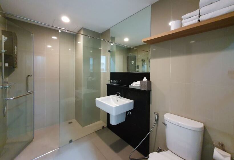 Люкс 2 Спальни, Brique Hotel Chiangmai