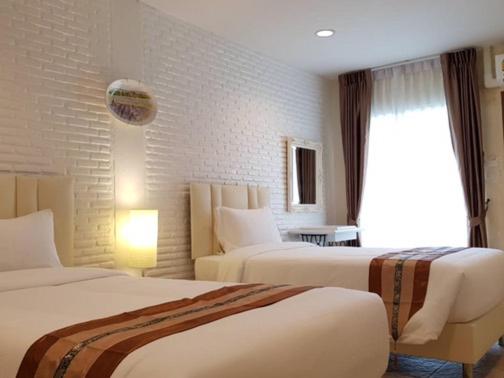 Номер Стандарт Вид на Сад, Chuchaiburi Sri Amphawa