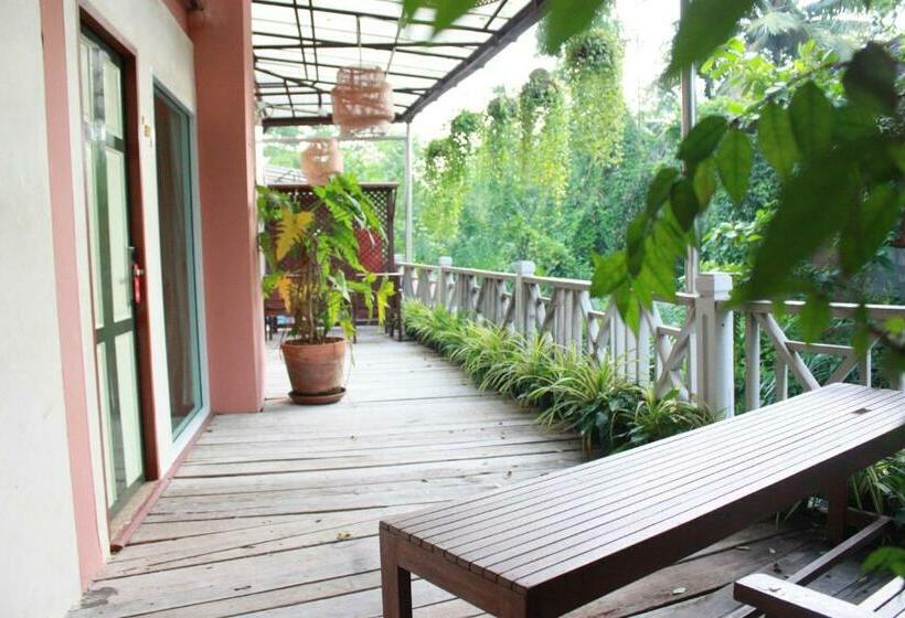 标准房带园景, Chuchaiburi Sri Amphawa