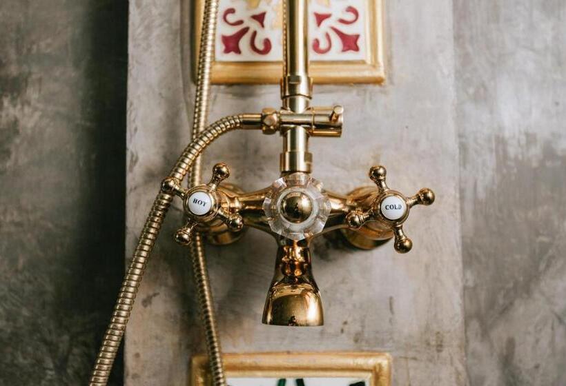 豪华房间, Chuchaiburi Sri Amphawa