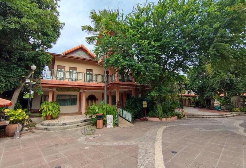 Номер Deluxe, Chuchaiburi Sri Amphawa
