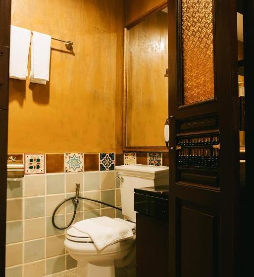 Номер Deluxe с Балконом, Chuchaiburi Sri Amphawa