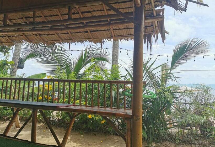 スタンダードバンガロー, Coco Sunset Beach