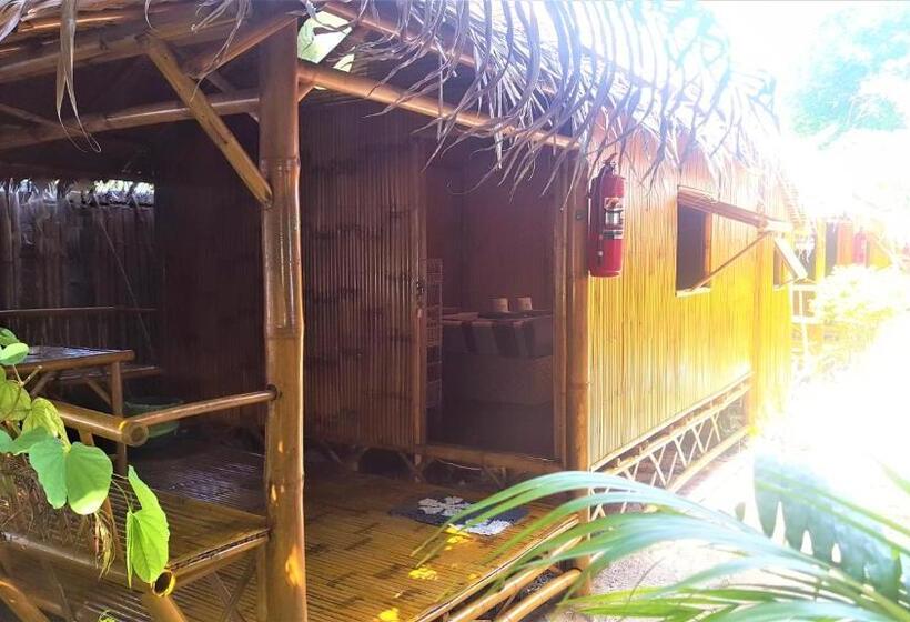 スタンダードバンガロー, Coco Sunset Beach