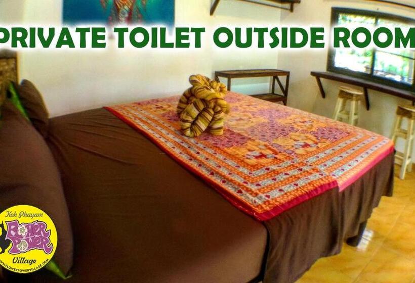 غرفة قياسية سرير كينج, Flower Power Farm Village