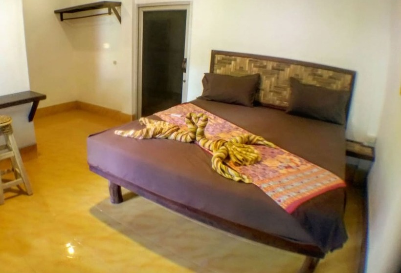 غرفة قياسية سرير مزدوج, Flower Power Farm Village