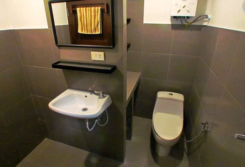 ‫فيلا غرفة نوم واحدة, Flower Power Farm Village