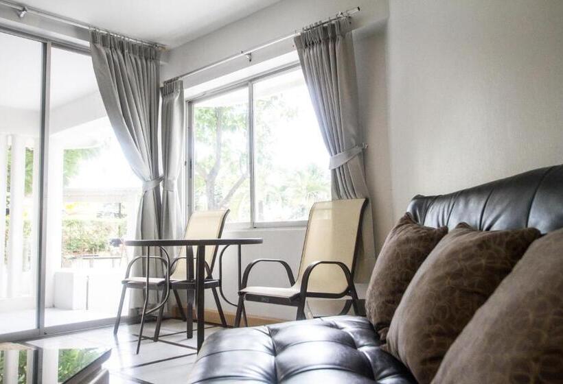 Семейные Апартаменты 3 Спальни, Villa Navin