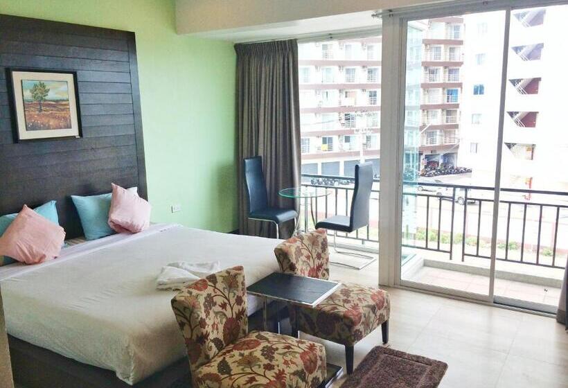 Номер Deluxe с Балконом, Villa Navin