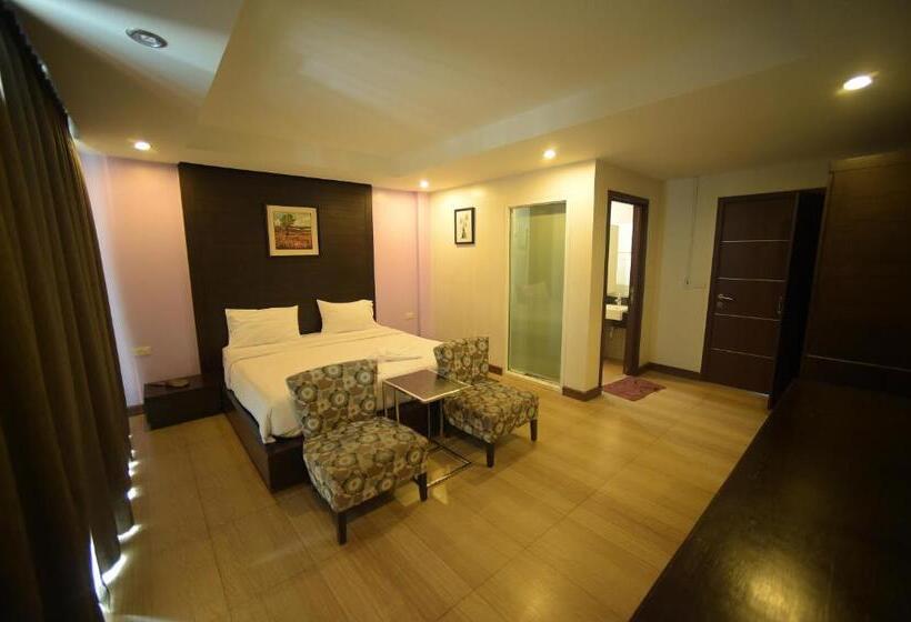 Номер Deluxe с Балконом, Villa Navin