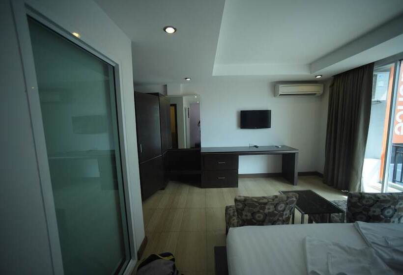 Номер Deluxe с Балконом, Villa Navin