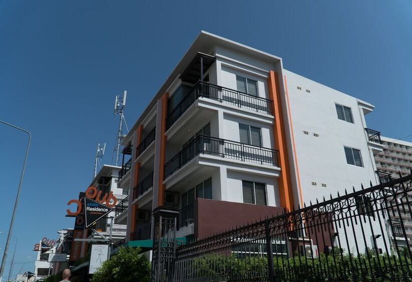 디럭스 스튜디오, Villa Navin