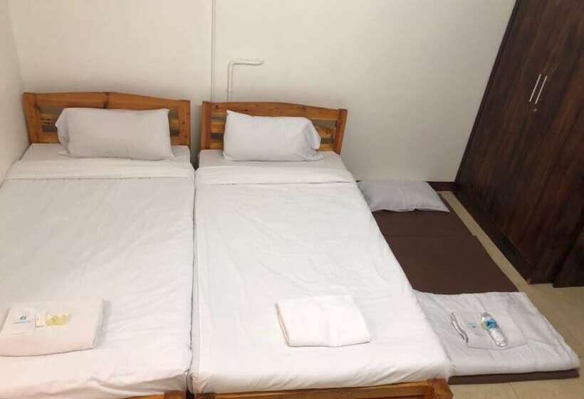 标准间, Eden Garden Resort