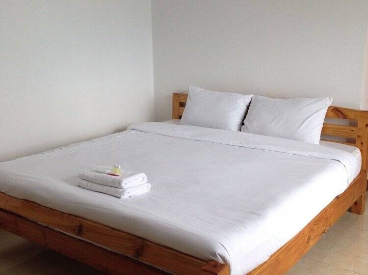 标准间, Eden Garden Resort