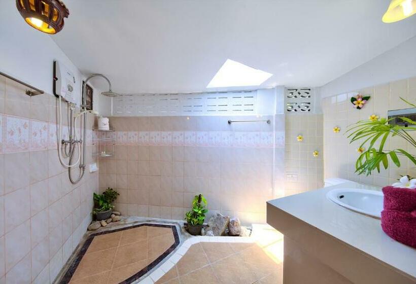 ‫فيلا غرفة نوم واحدة, Aumpai Luxury