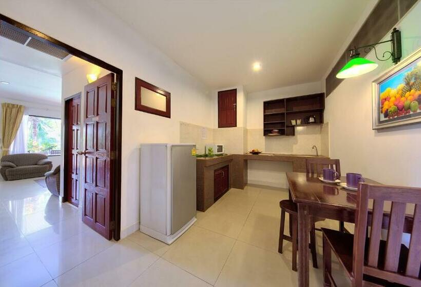 غرفة قياسية مطلّة علي حمام السباحة, Aumpai Luxury