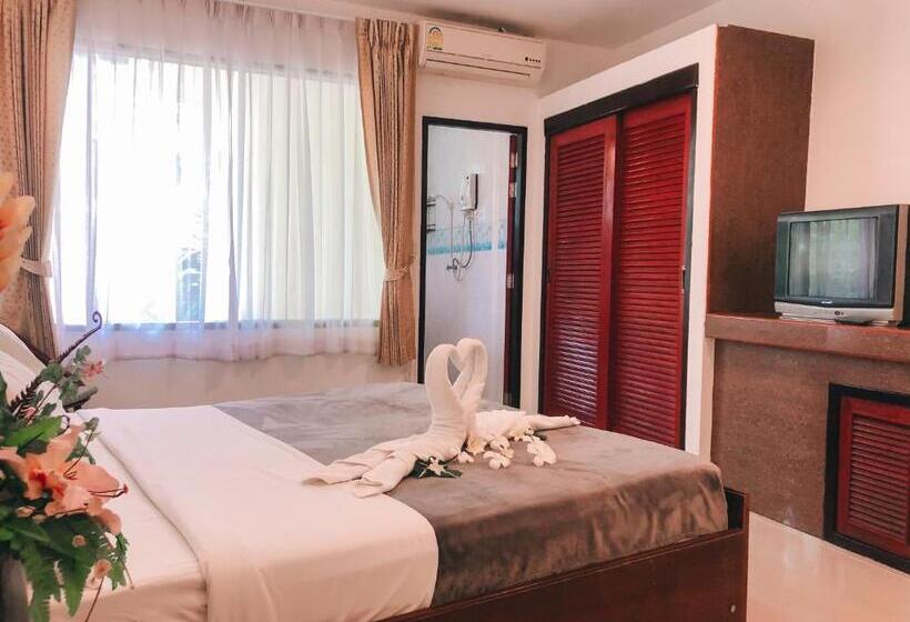 غرفة إقتصادية, Aumpai Luxury