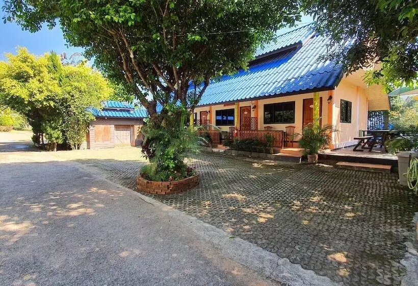 اتاق استاندارد, Banphumontalang Resort