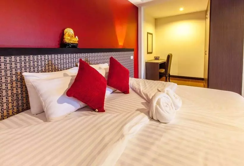 Suite with lake view, Gallery Lake View